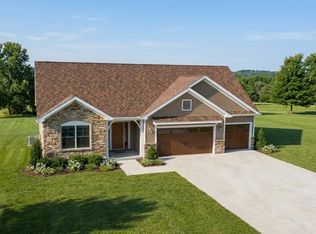 17917 Seahawk Ln, Huntertown, IN 46748