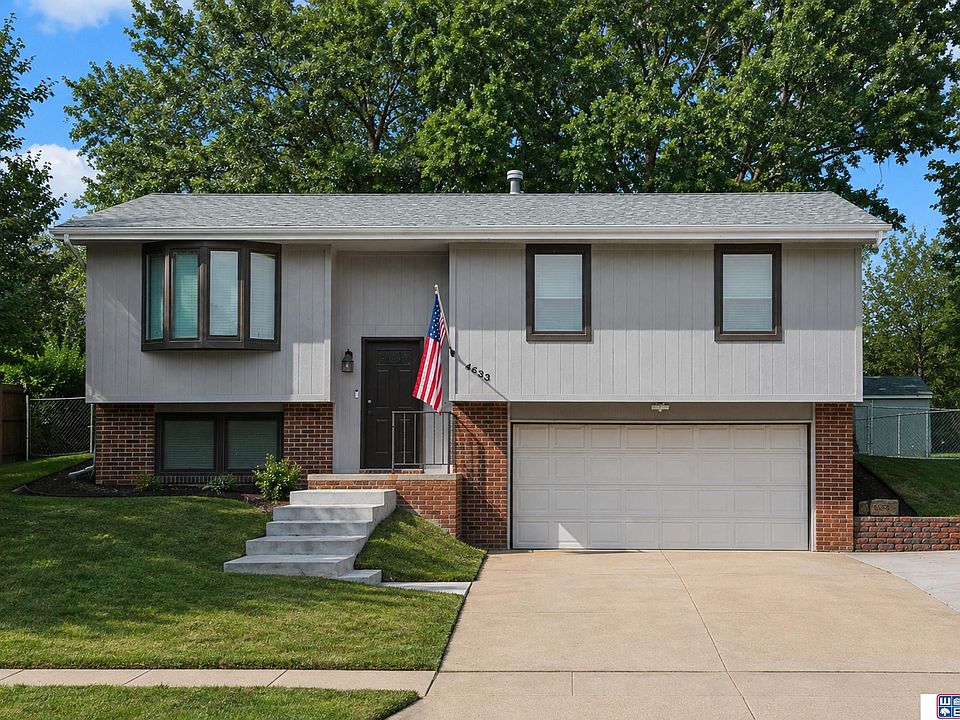 1st image of 4633 Hallcliffe Rd