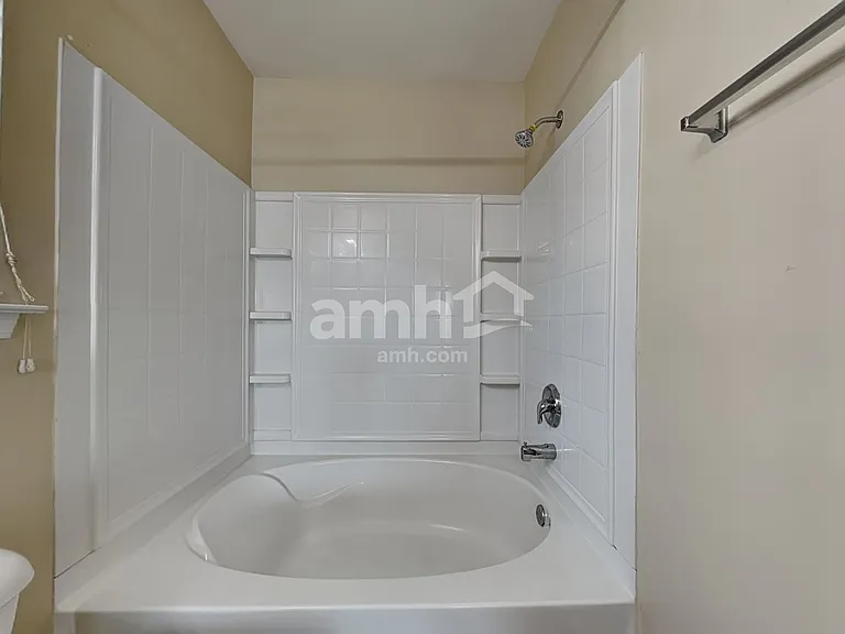 117 Lake Pointe Dr — Photo 15