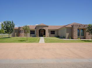 36879 N Oakley Dr, San Tan Valley, AZ 85140