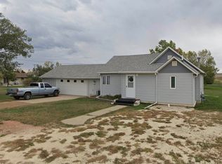 308 Lyle St, Golva, ND 58632