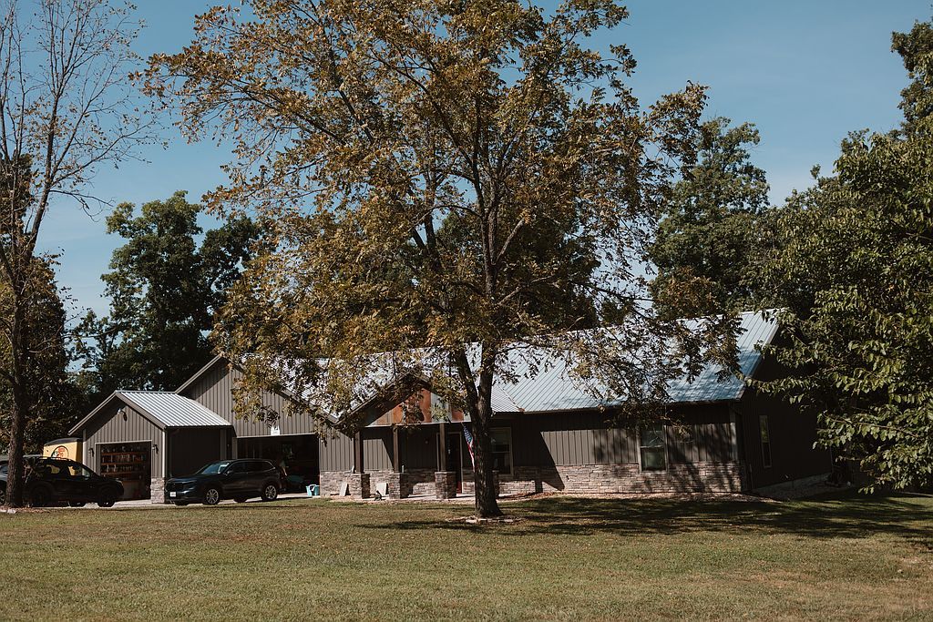 146 Avery Dr - Property Image