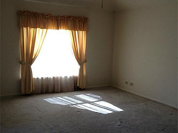 5th image of 2917 Veva Dr