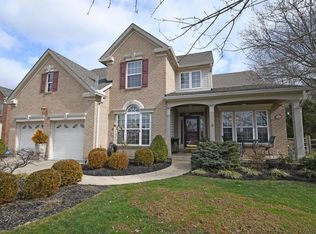 3567 Royal Stewart Ct, Cincinnati, OH 45245