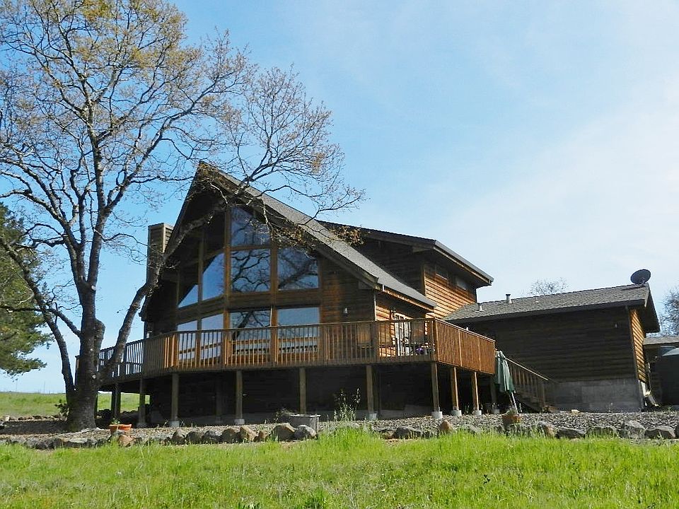 At end of private lane.