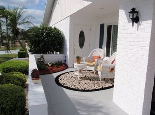 1215 Bluewater Dr, Sun City Center, FL 33573