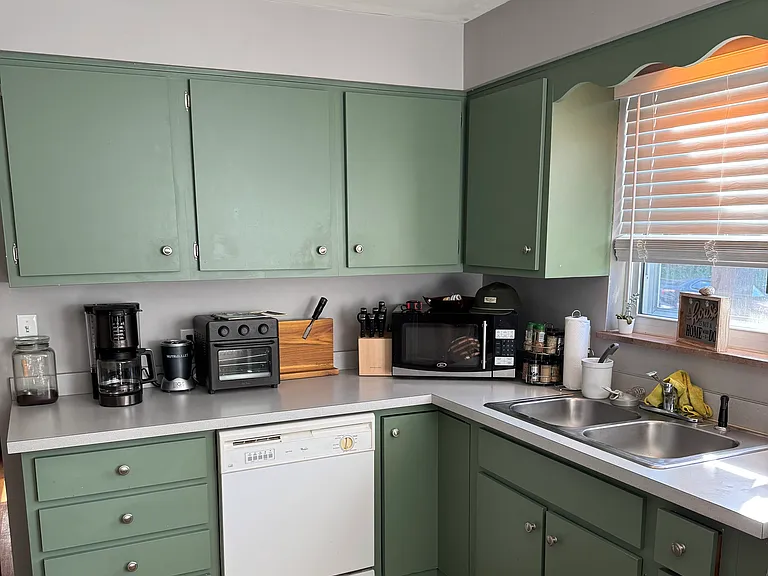 905 Highland Ave — Photo 9