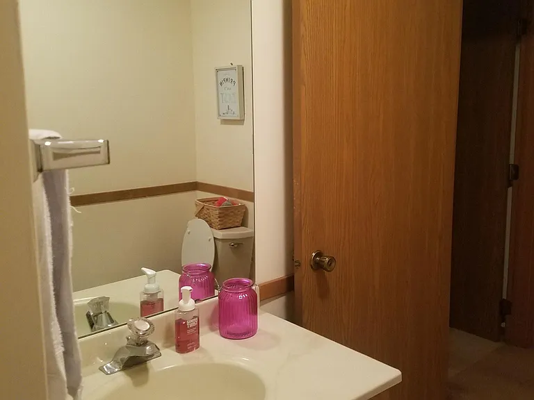 1624 N Benjamin St #4 — Photo 9