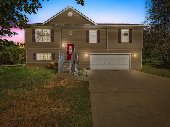 322 Blueberry Dr, De Soto, MO 63020