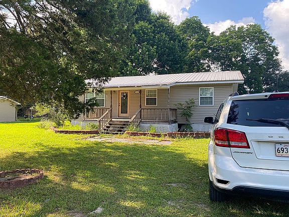 4th image of 1729 Magnolia St