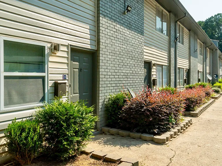 Crystal Townhomes — Photo 22