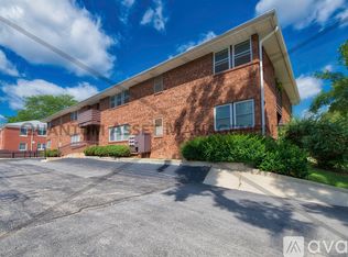 8303 W North Ave APT 8, Milwaukee, WI 53213