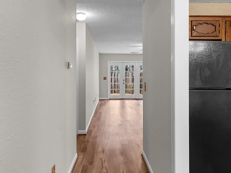 3426 Wildewood Dr — Photo 20