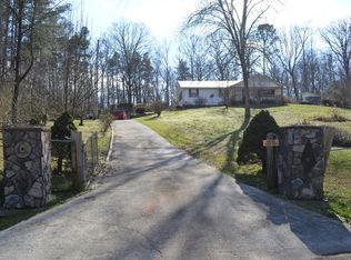 529 Holcomb Rd, Dalton, GA 30721