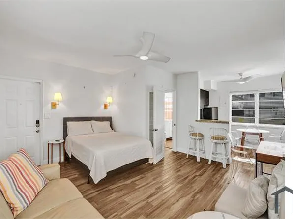 7143 Bonita Dr, Miami Beach, FL