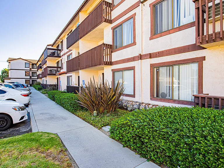 7800 Jackson St #100 — Photo 19