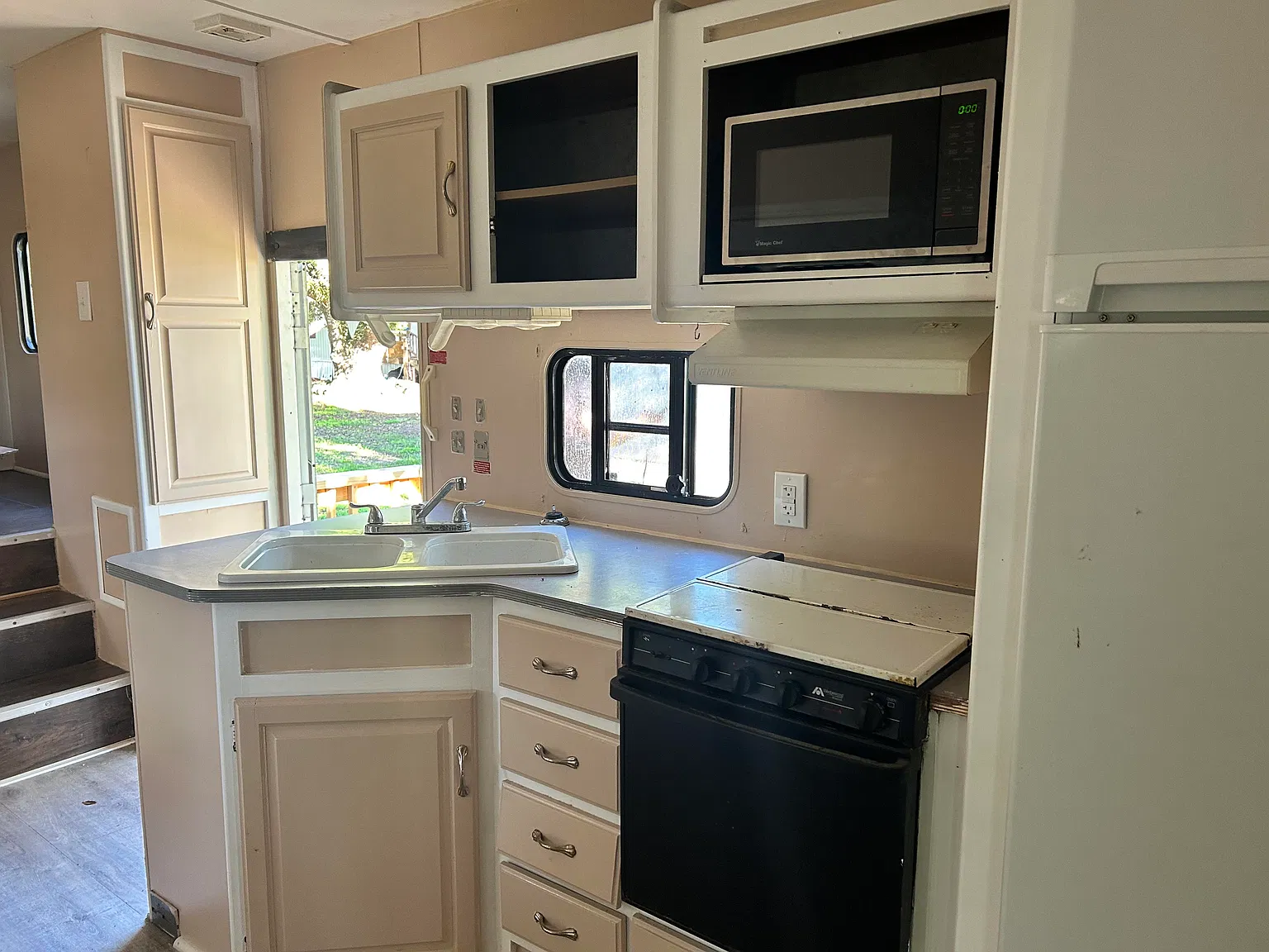 1 bed, $700 — Photo 3