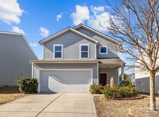 8822 Balsam Bay Rd, Charlotte, NC 28227