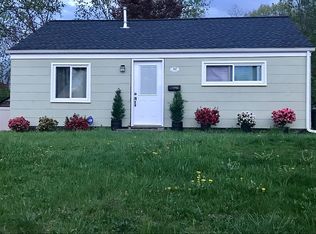 32 Kinsman Ln, Garnerville, NY 10923