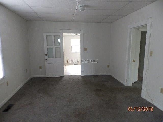 2nd image of 320 Poplar Hill Ave