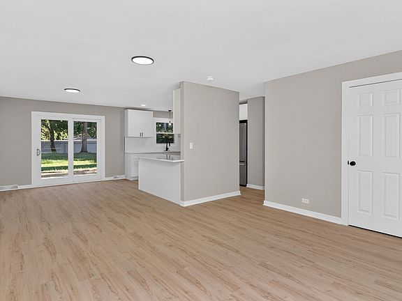 2nd image of 1513 77th St
