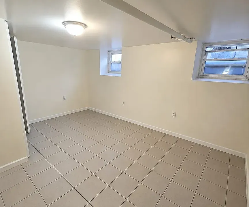 354 Rutland Rd #1G