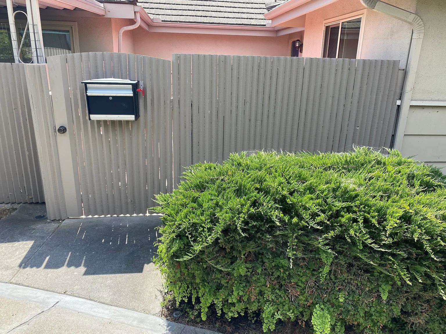 2 bed, 1.5 bath, 1026 sqft, $3,750 — Photo 1
