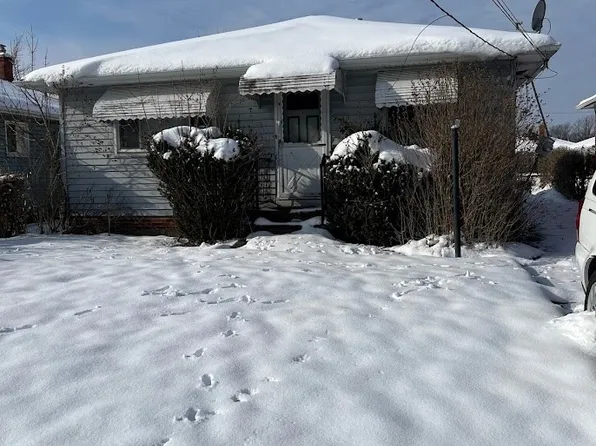 4680 Beechgrove Ave, Garfield Heights, OH 44125