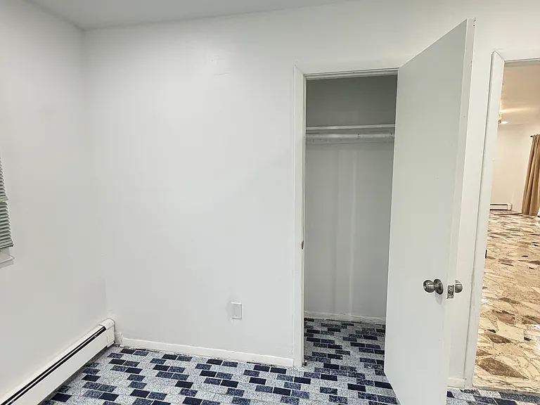 528 Jayne Blvd #1F — Photo 29