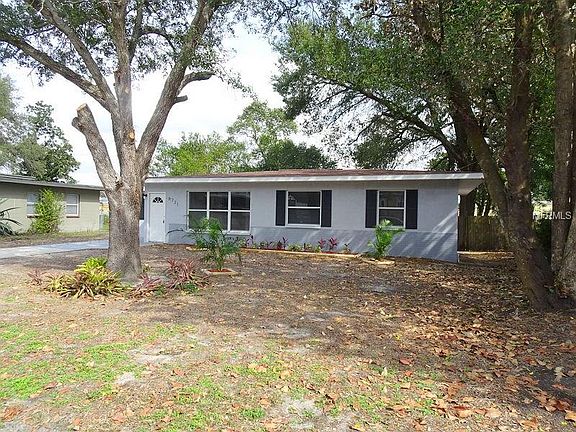 2nd image of 8721 Beverly Dr