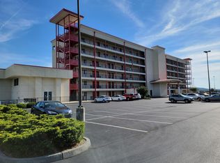 210 Raceday Center Dr UNIT 1202, Bristol, TN 37620