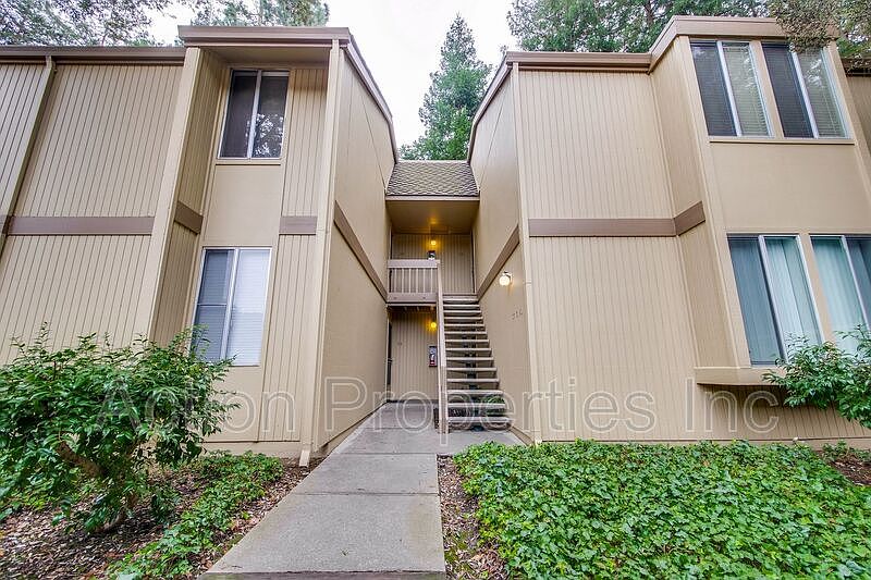 1st image of 505 Cypress Point Dr Unit 39