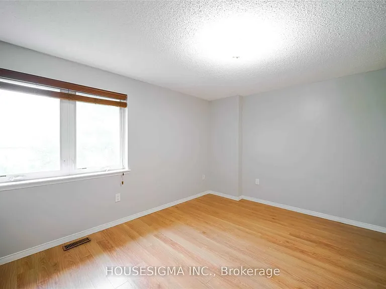 80 Strathaven Dr #21 — Photo 20
