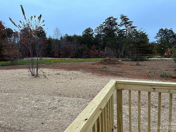 4th image of 105 Ol Field Ct #28