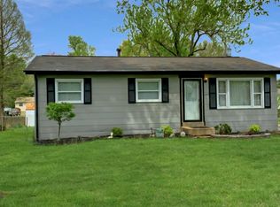 1457 Fairmeadows Ln, Saint Louis, MO