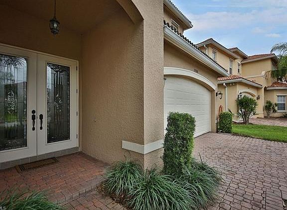 2nd image of 10388 Spruce Pine Ct