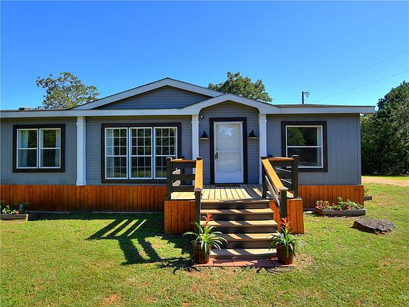 3rd image of 159 Farris Ln