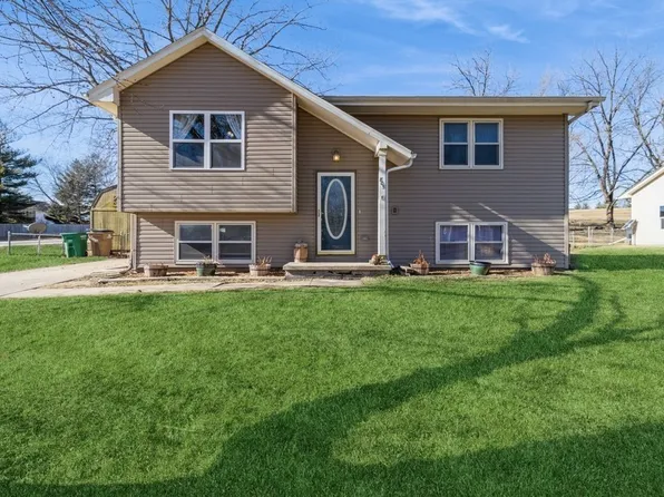 805 Redwood Dr, Norwalk, IA 50211