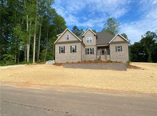 201 Celo Knob Trl, Kernersville, NC 27284