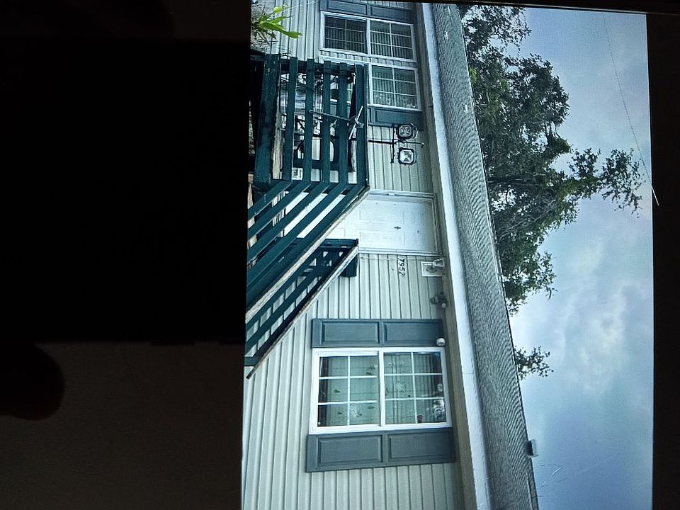 1st image of 7952 Bogart Dr