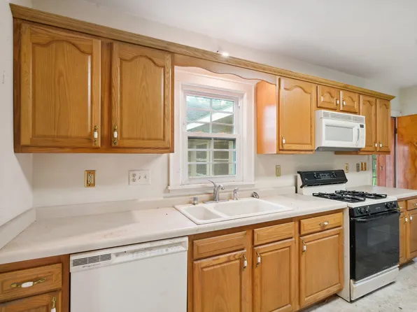 29125 Dickman Ave, Randolph, MN 55065