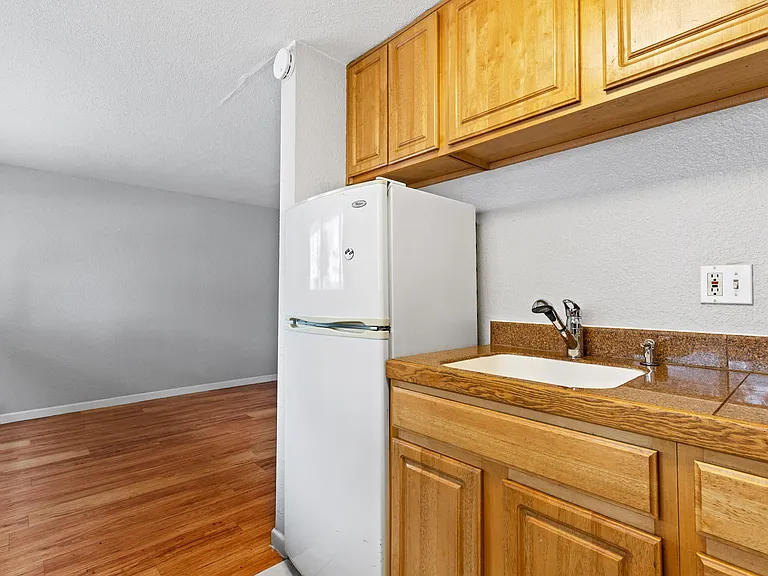 Parkview Lofts — Photo 11