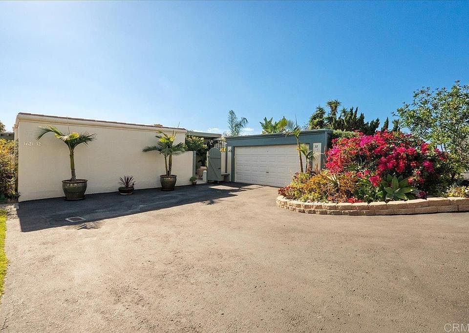 1st image of 3621 Vista Campana S Unit 32