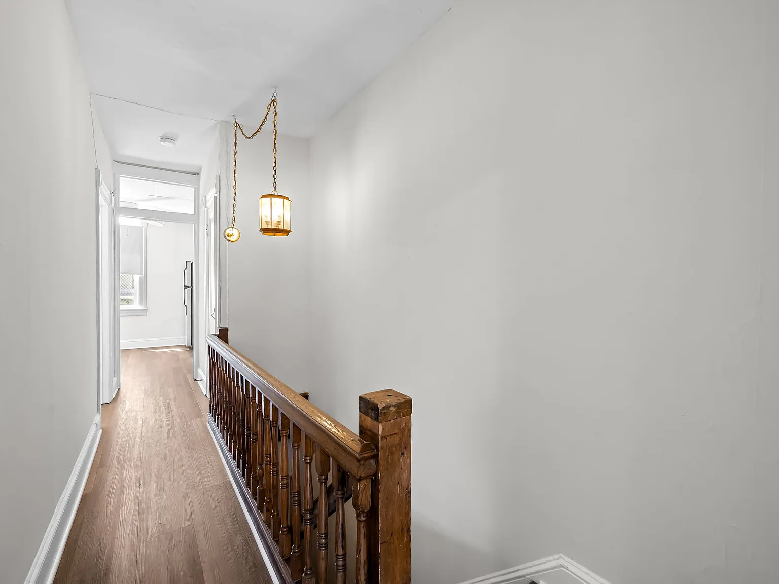 2 bed, 900 sqft, $1,500 — Photo 4