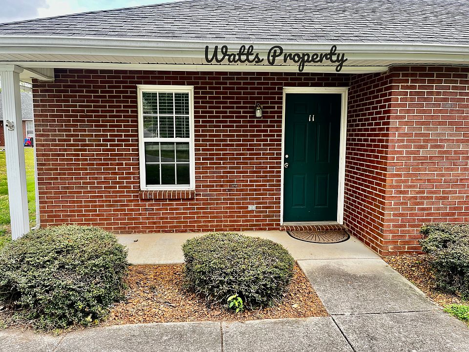1st image of 11 Briar Cir #11