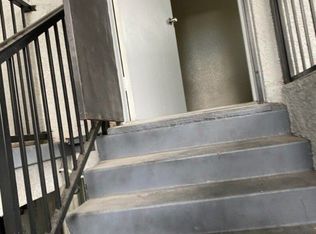 320 S 11th St APT 10, Las Vegas, NV 89101
