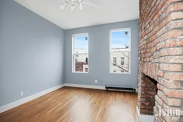Rented by Living New York