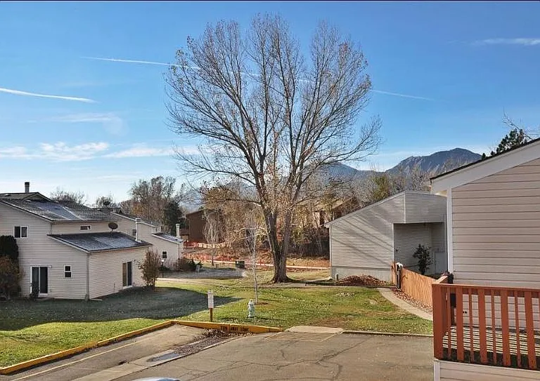 3720 Iris Ave #B — Photo 21