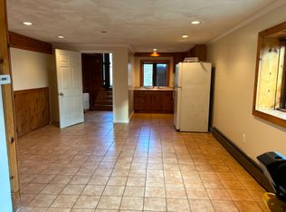 50 Plaskon Dr #2, Shelton, CT 06484