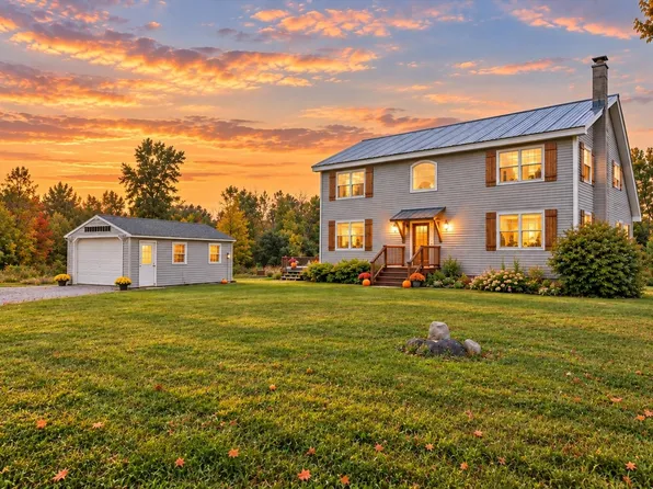 732 Station Road, North Hero, VT 05474